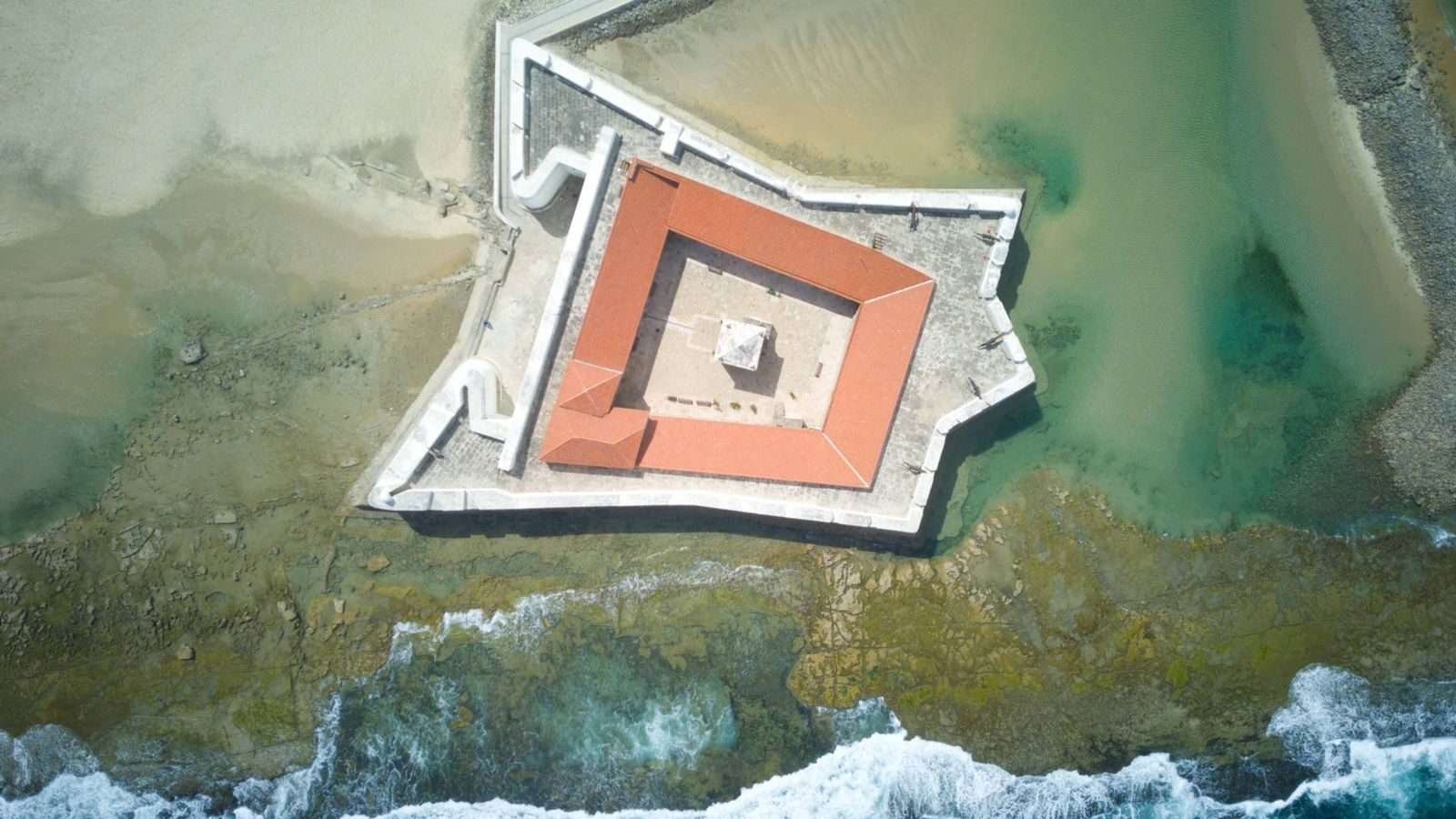 A Fortaleza Interior: Como Cultivar uma Mente Inabalável em Tempos de Incerteza.