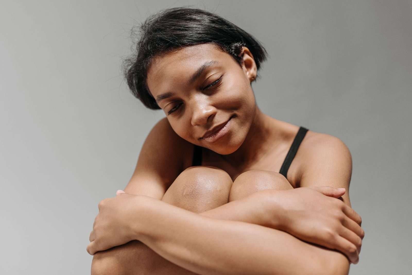 O Espelho do Corpo: Como Desarmar os Padrões Mentais que Adoecem e Curar a Vida pelo Autoamor.